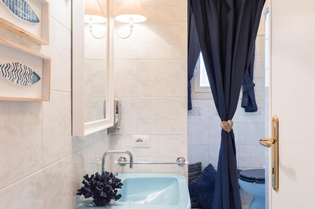 רומא Via Frattina Love Apartment מראה חיצוני תמונה