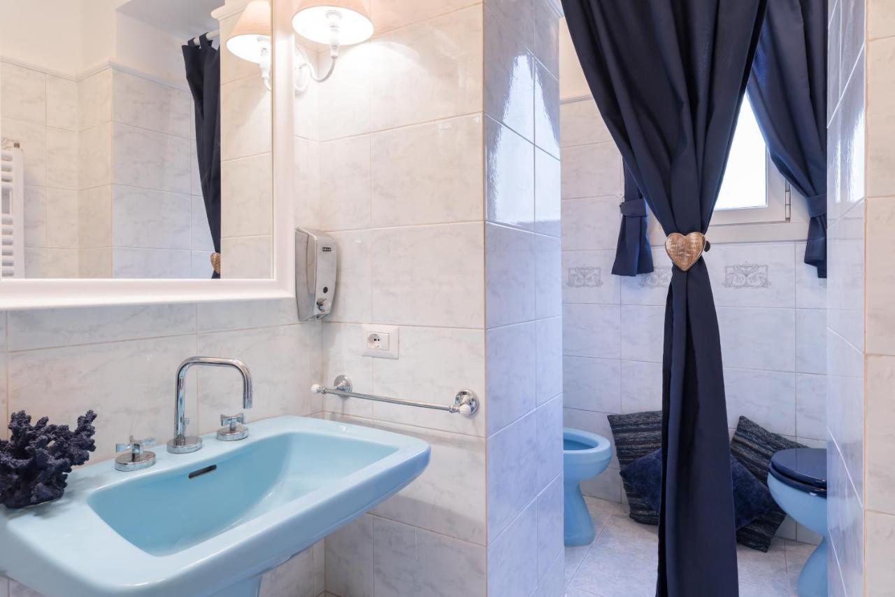 רומא Via Frattina Love Apartment מראה חיצוני תמונה